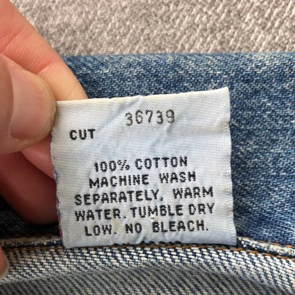 Like new! - Vintage BONGO 100% Cotton Denim Jean Jacket - Made in the USA - Picture 6 of 10